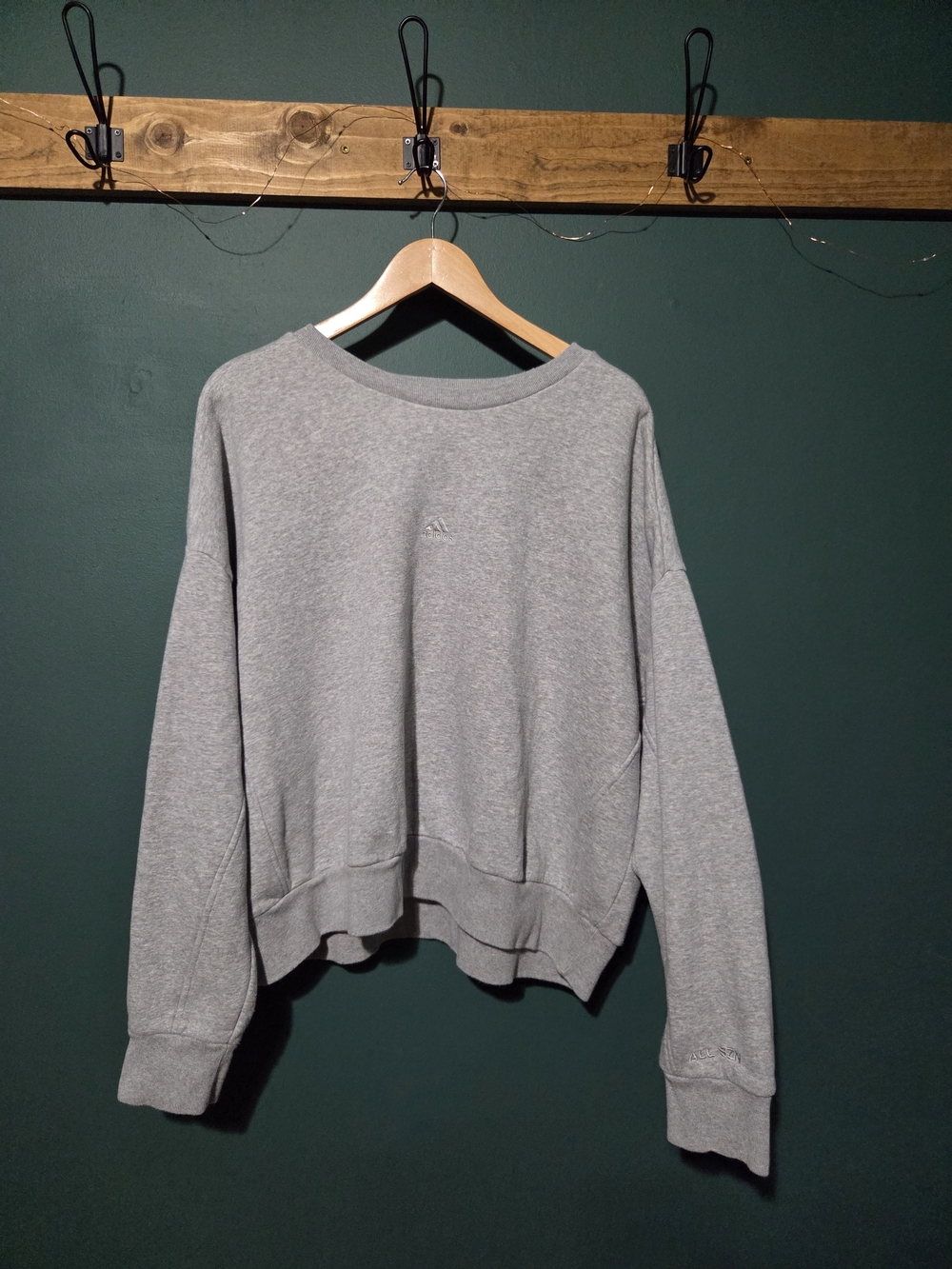 adidas Grey Fleece Oversized Cropped Crewneck Sweatshirt All Szn Size 2X HK9519